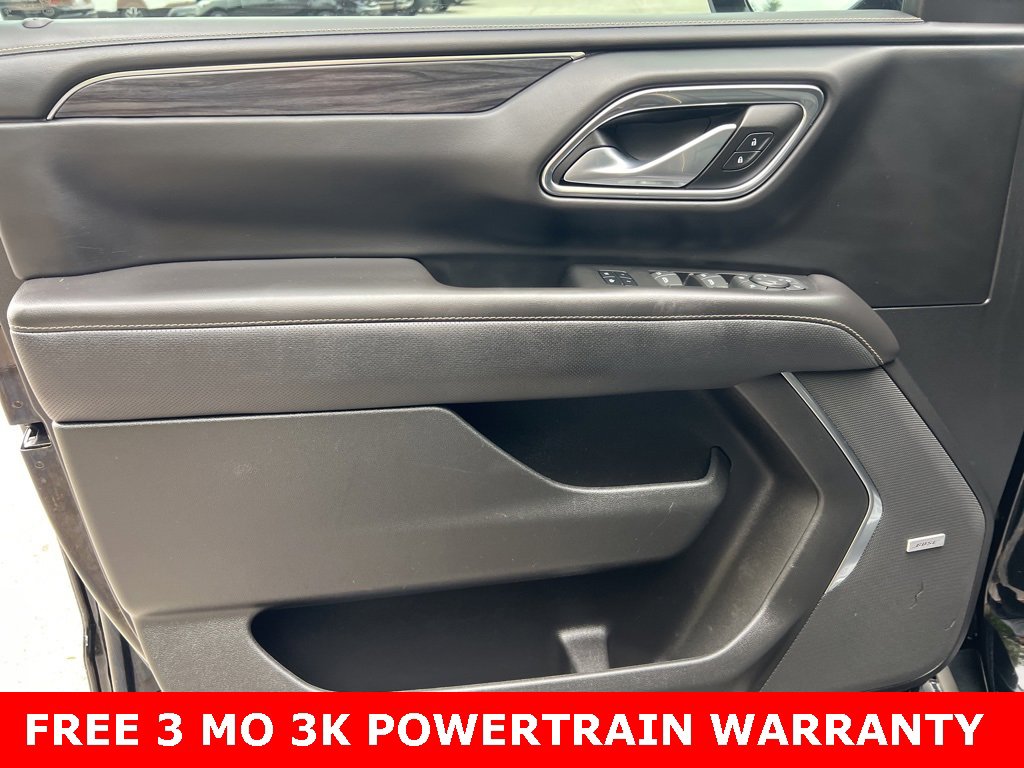 Used 2022 GMC Yukon XL SLT image 5