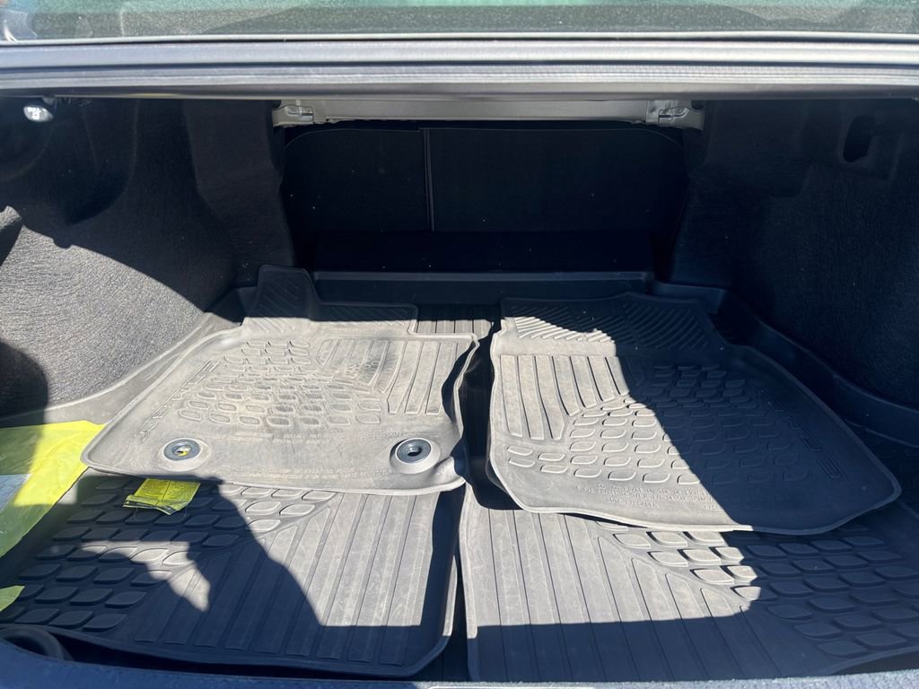 Used 2024 Toyota Camry SE FWD image 16