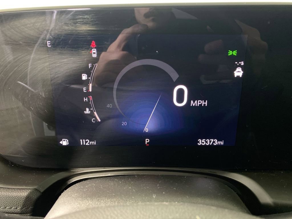 Certified 2024 Buick Encore GX Preferred w/ Comfort Package FWD image 15