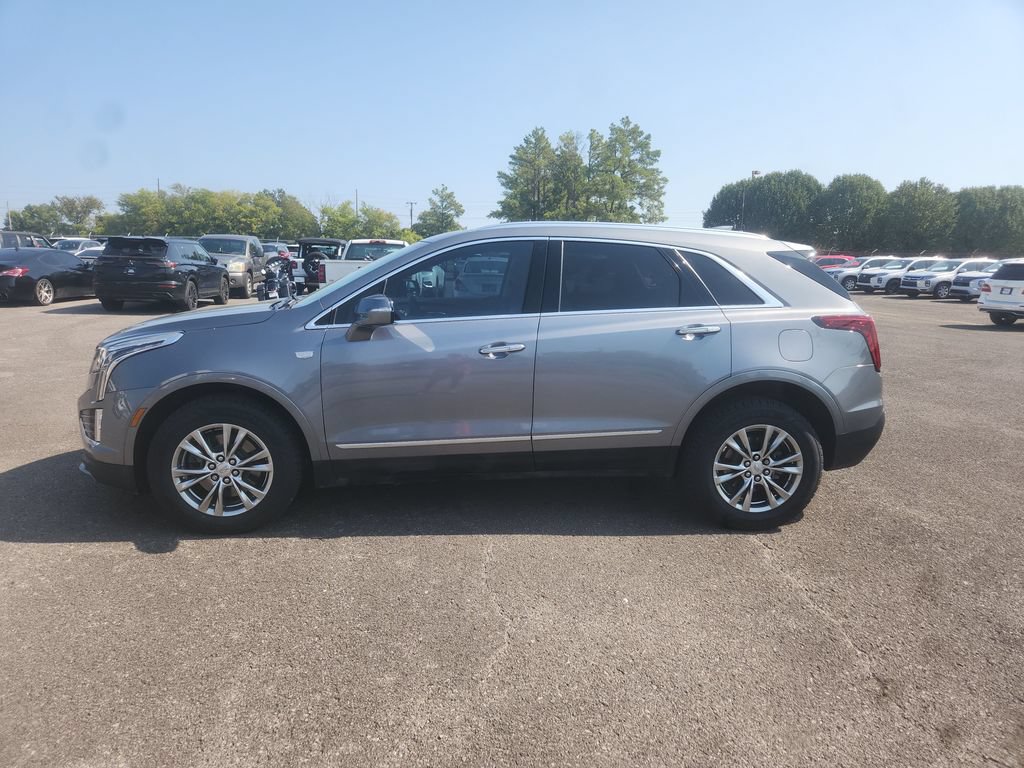 Used 2021 Cadillac XT5 Premium Luxury w/ LPO, Floor Liner Package FWD image 5
