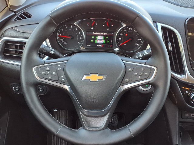 Used 2024 Chevrolet Equinox Premier AWD/4WD image 21