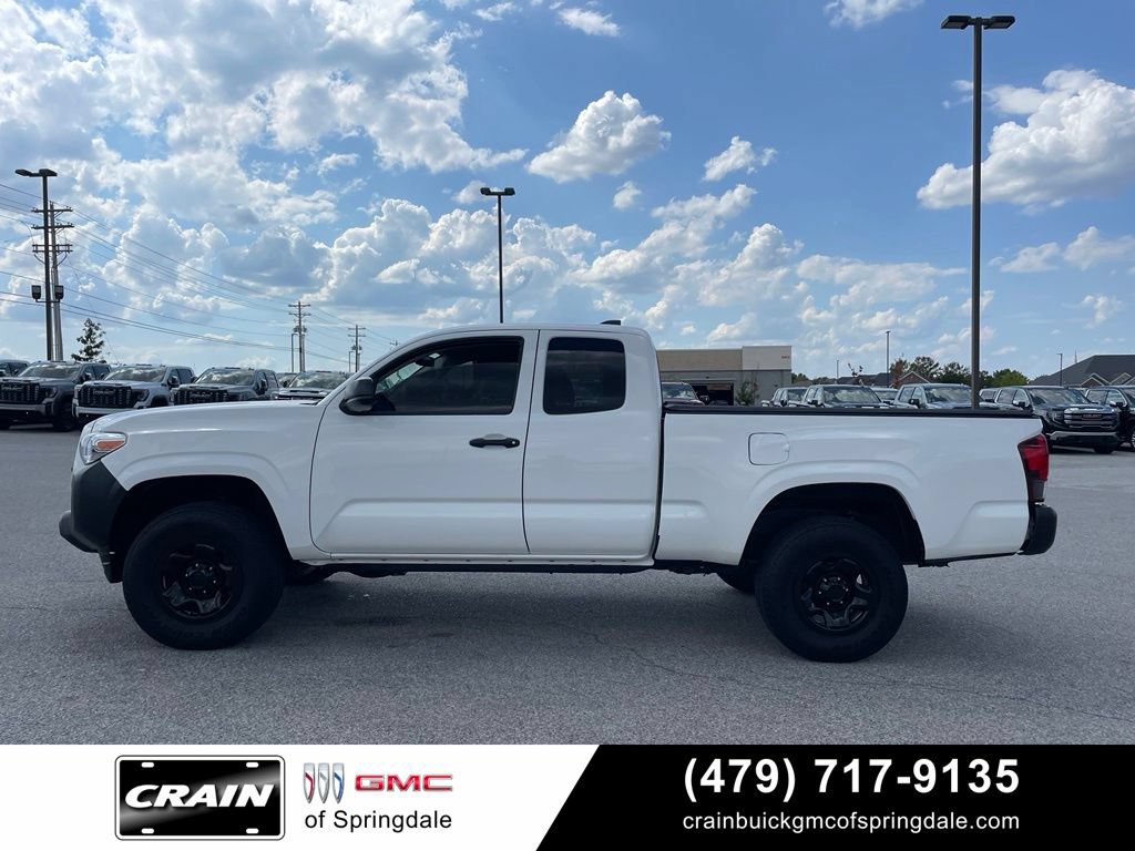 Used 2023 Toyota Tacoma SR RWD image 4