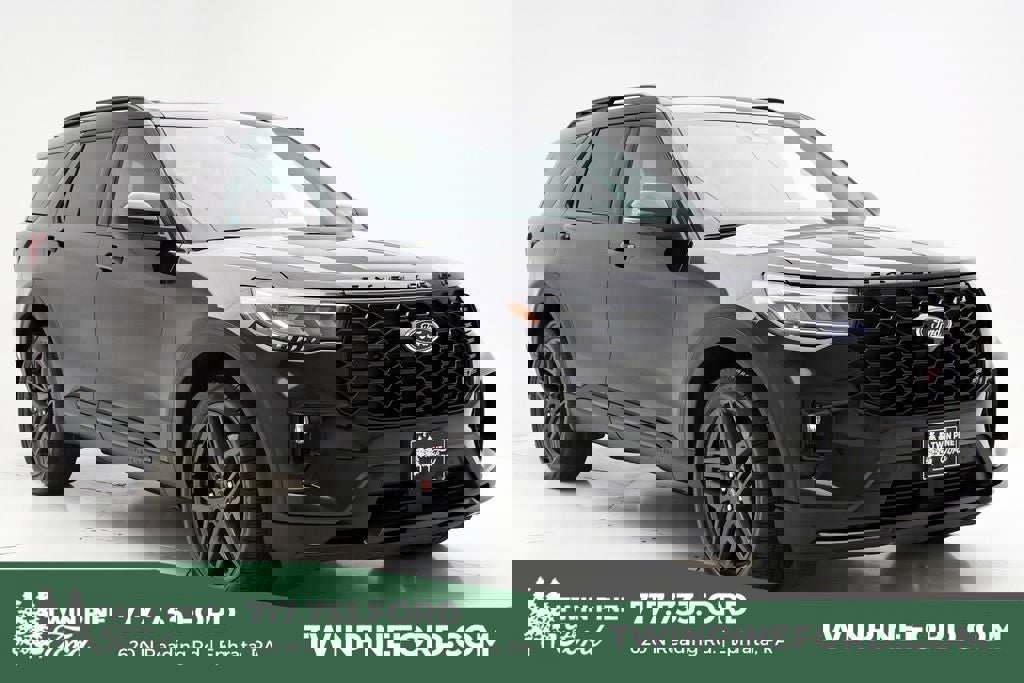 Used 2025 Ford Explorer ST