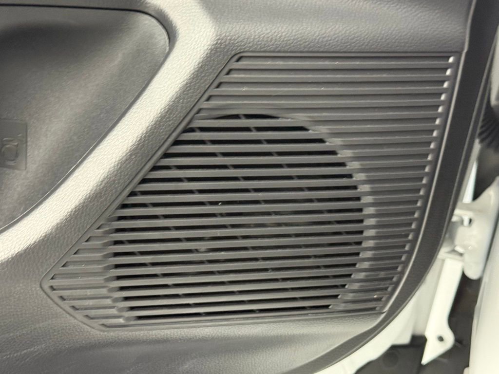 Used 2024 Toyota Prius Prime SE image 15