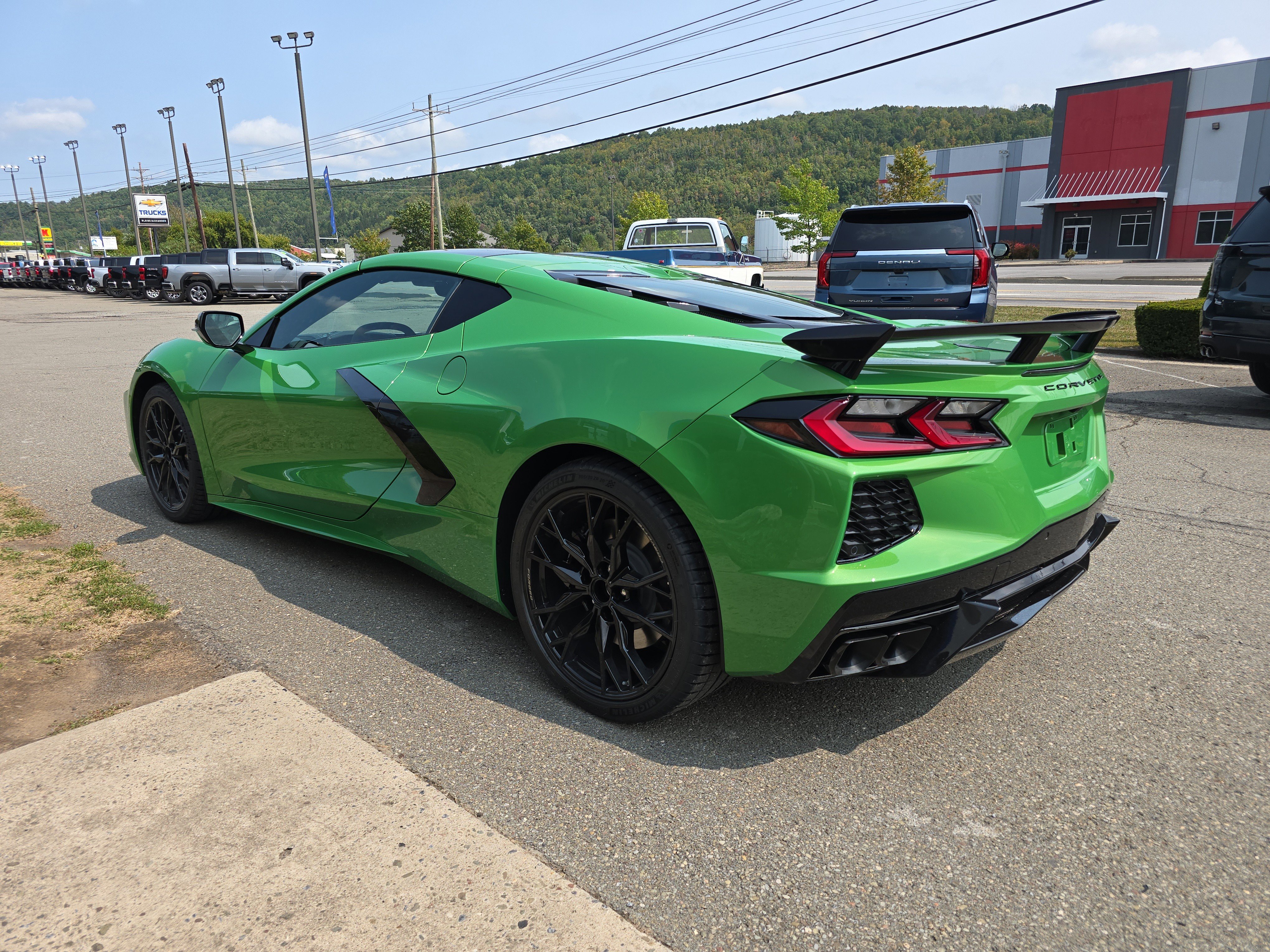 New 2026 Chevrolet Corvette Stingray Premium Cpe w/ Z51 Performance Package image 7
