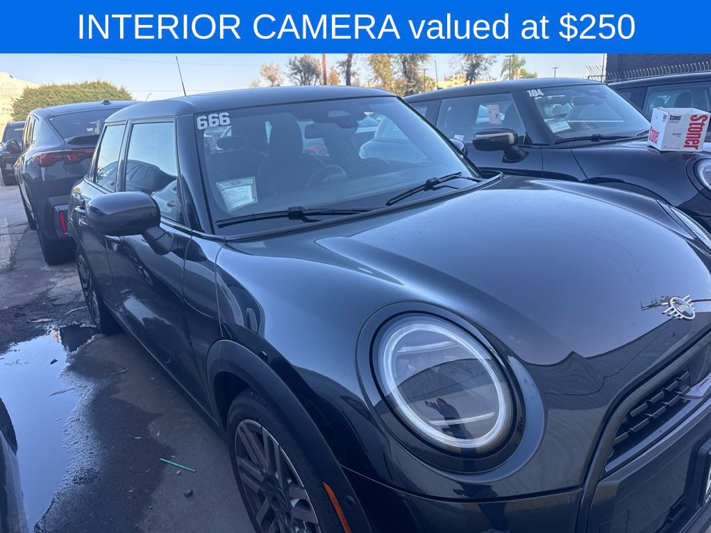 Used 2026 MINI Cooper 4-Door Hardtop FWD image 3