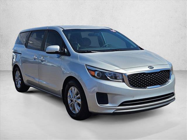 Used 2016 Kia Sedona L FWD image 3