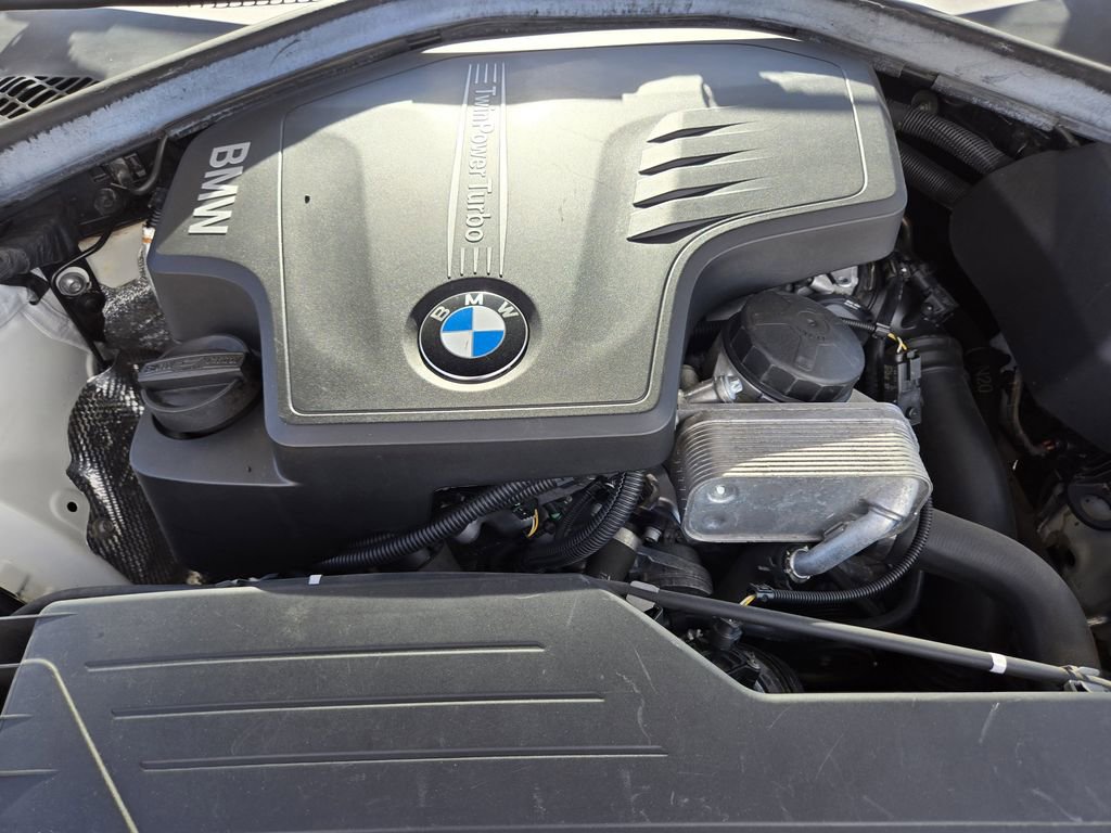 Used 2015 BMW 320i Sedan image 31