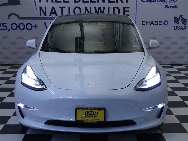 Used 2018 Tesla Model 3 Long Range RWD image 2