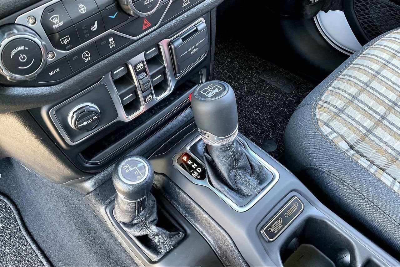 New 2026 Jeep Gladiator Sport AWD/4WD image 29