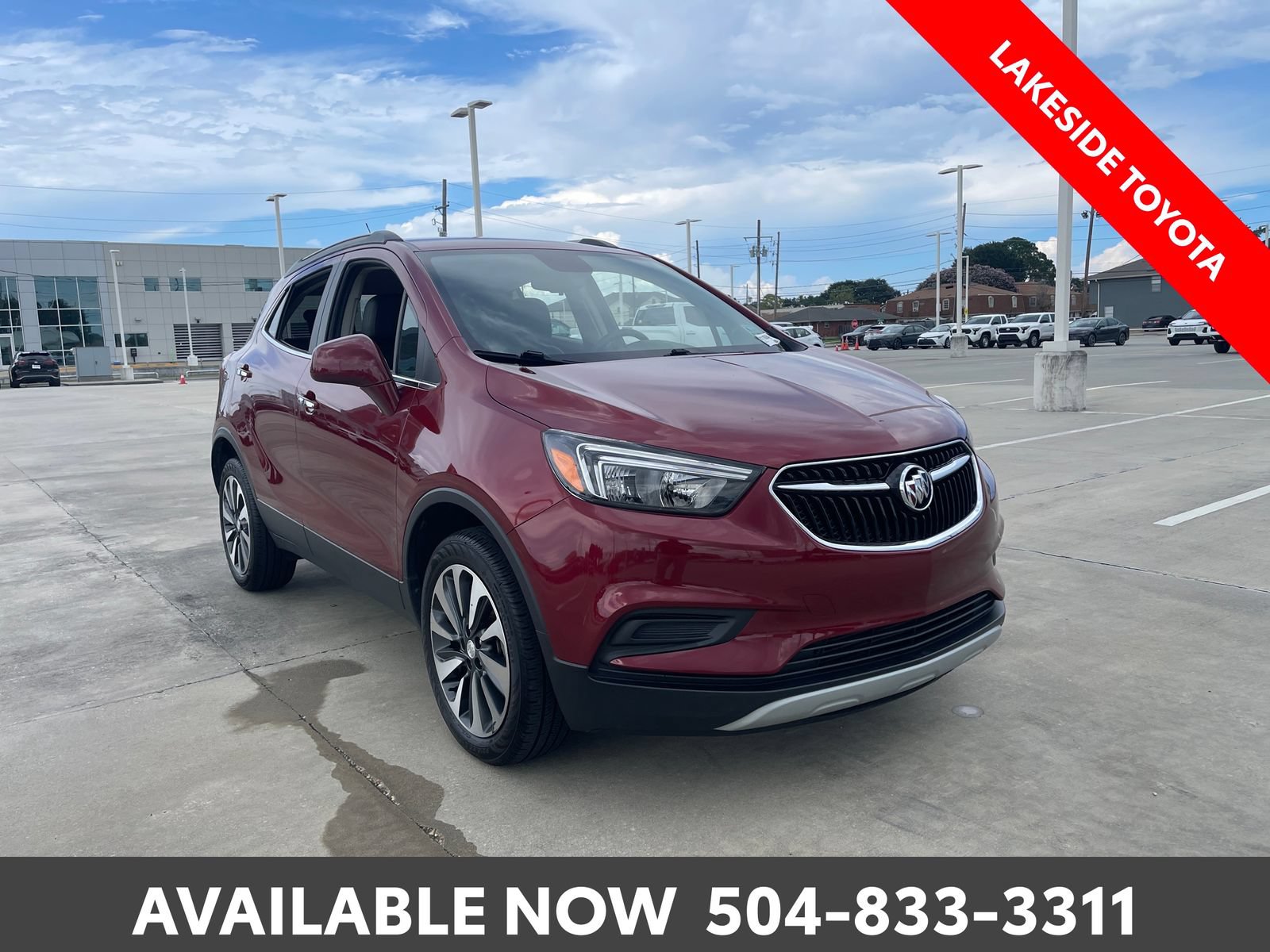 Used 2022 Buick Encore Preferred AWD/4WD image 7