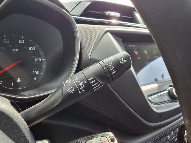 Used 2021 Chevrolet TrailBlazer LS FWD image 25