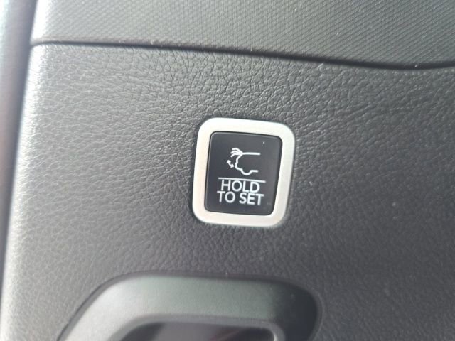 Certified 2025 Jeep Grand Wagoneer Series II Obsidian w/ Quick Order Packagew 28T image 33