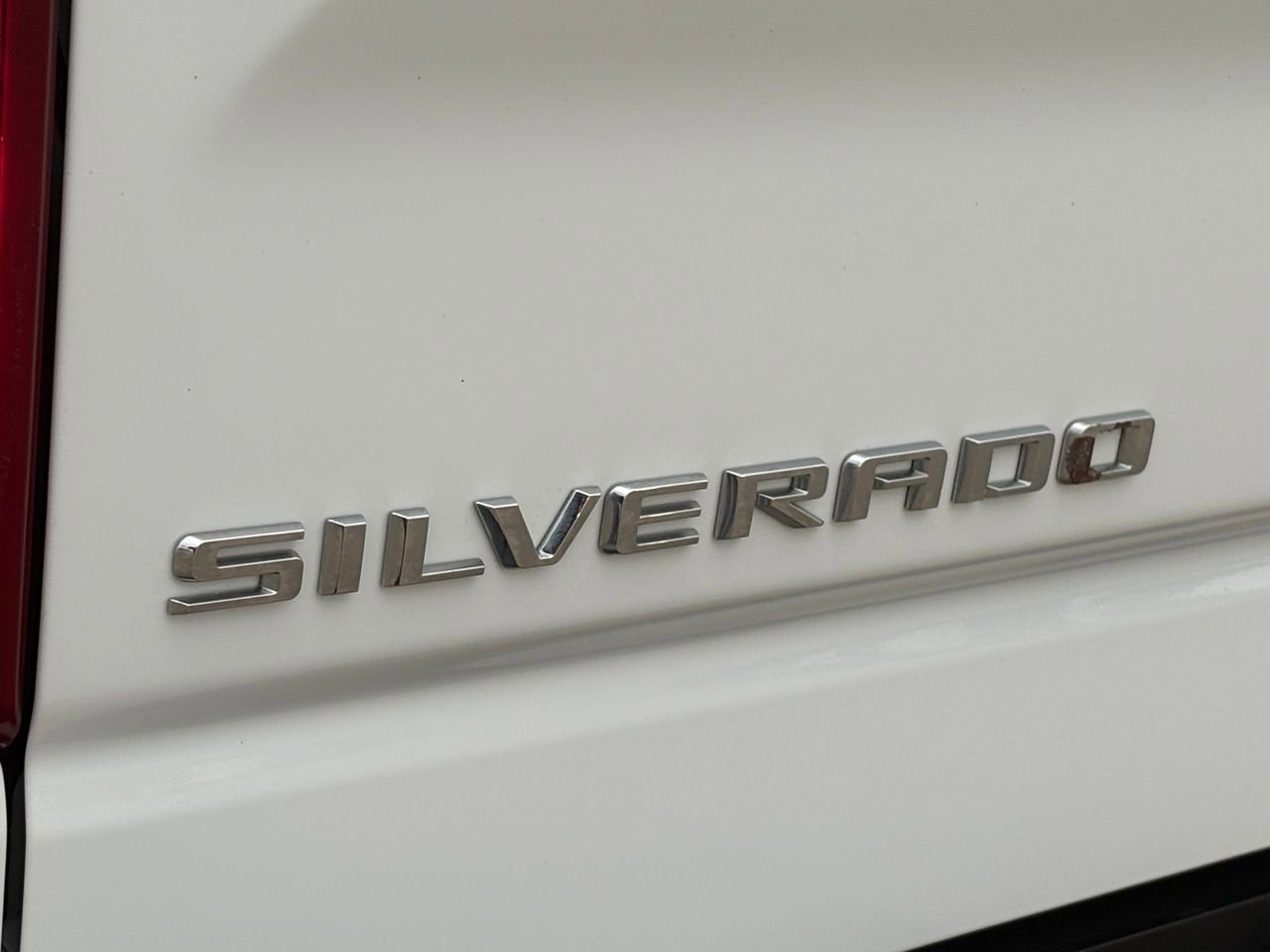 Used 2020 Chevrolet Silverado 1500 LT w/ Convenience Package image 8
