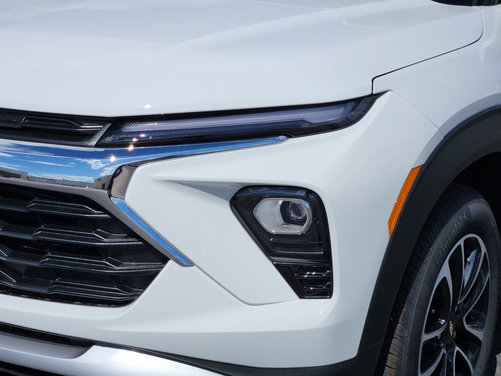 New 2026 Chevrolet TrailBlazer LT w/ Convenience Package FWD image 6