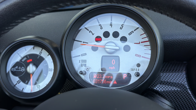 Used 2014 MINI Cooper S FWD image 16