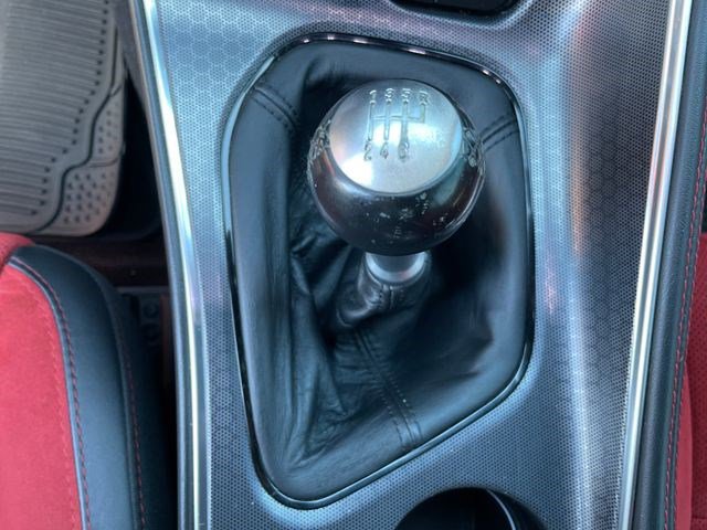Used 2016 Dodge Challenger R/T Scat Pack w/ Leather Interior Group RWD image 38