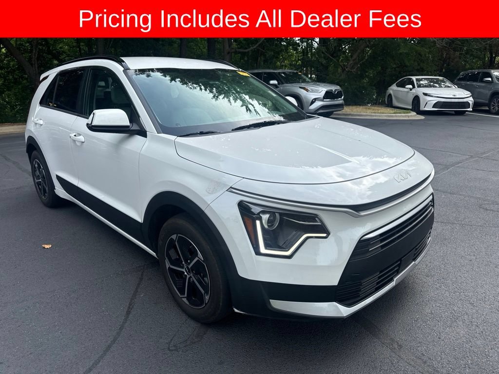 Certified 2024 Kia Niro EX FWD image 1