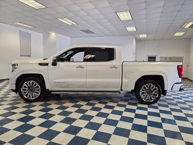 Used 2024 GMC Sierra 1500 Denali Ultimate AWD/4WD image 4