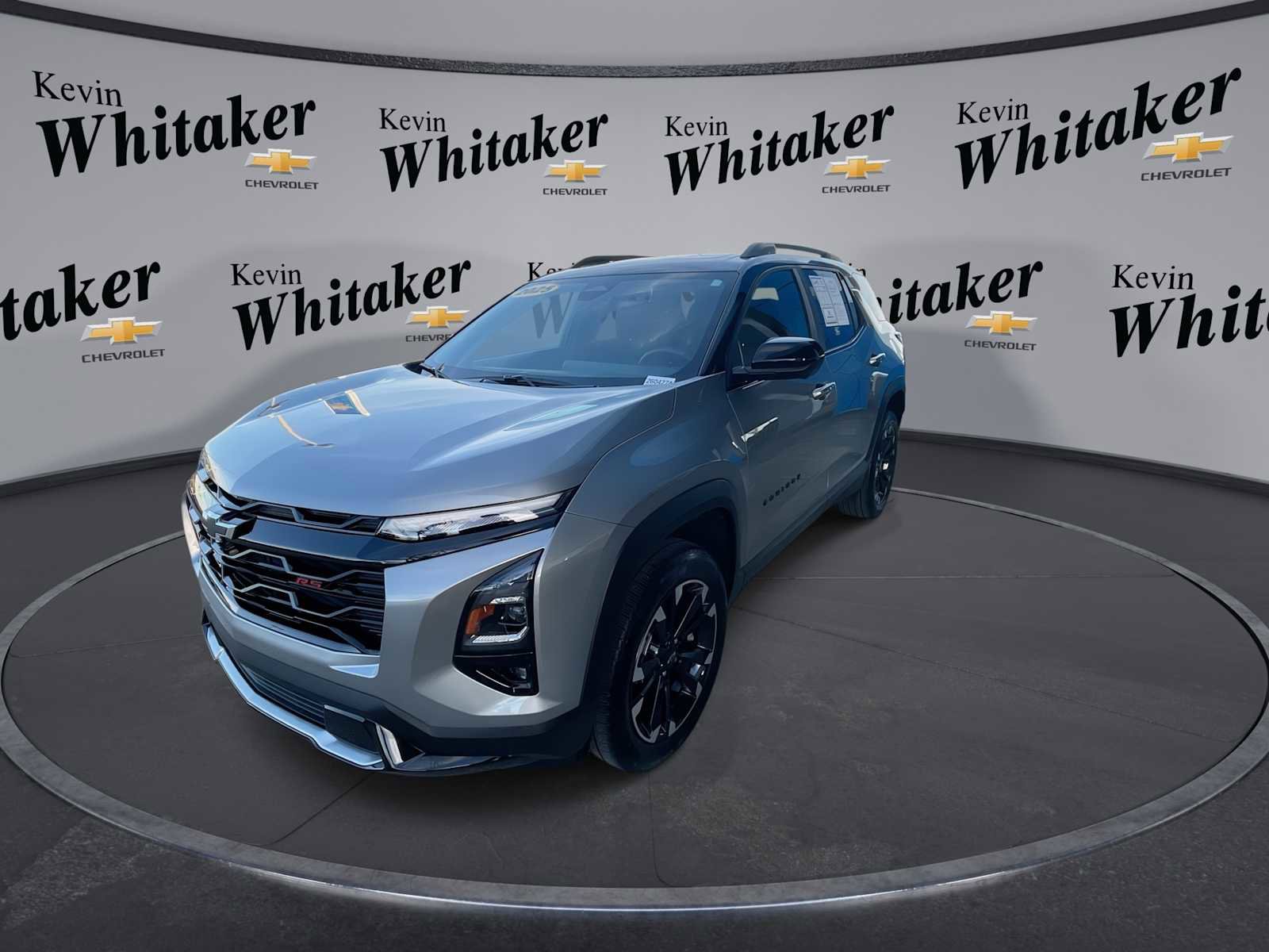 Used 2025 Chevrolet Equinox RS w/ Safety and Technology Package image 4