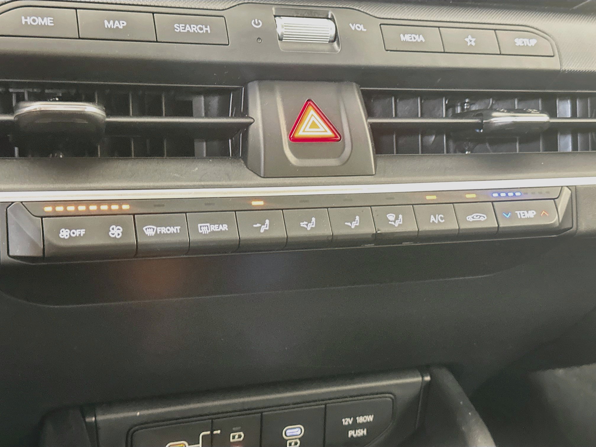 Used 2025 Kia K4 FWD image 23