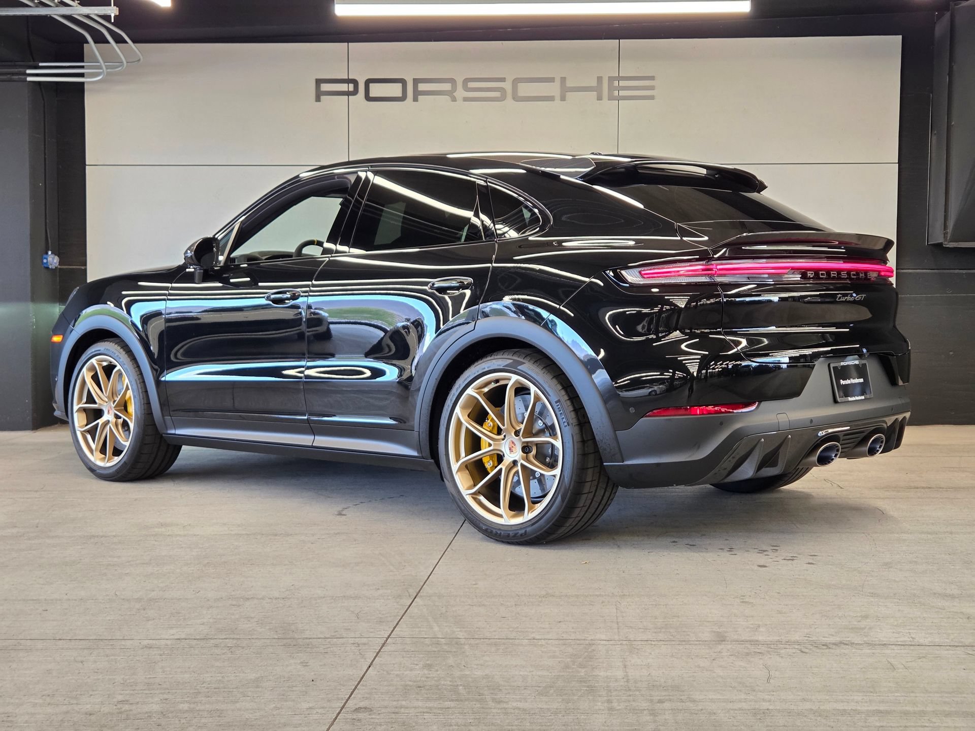 New 2026 Porsche Cayenne Turbo GT AWD/4WD image 3