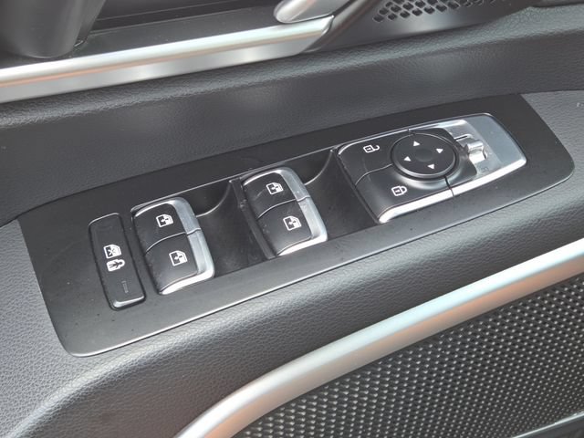 Used 2022 Kia Telluride S AWD/4WD image 28