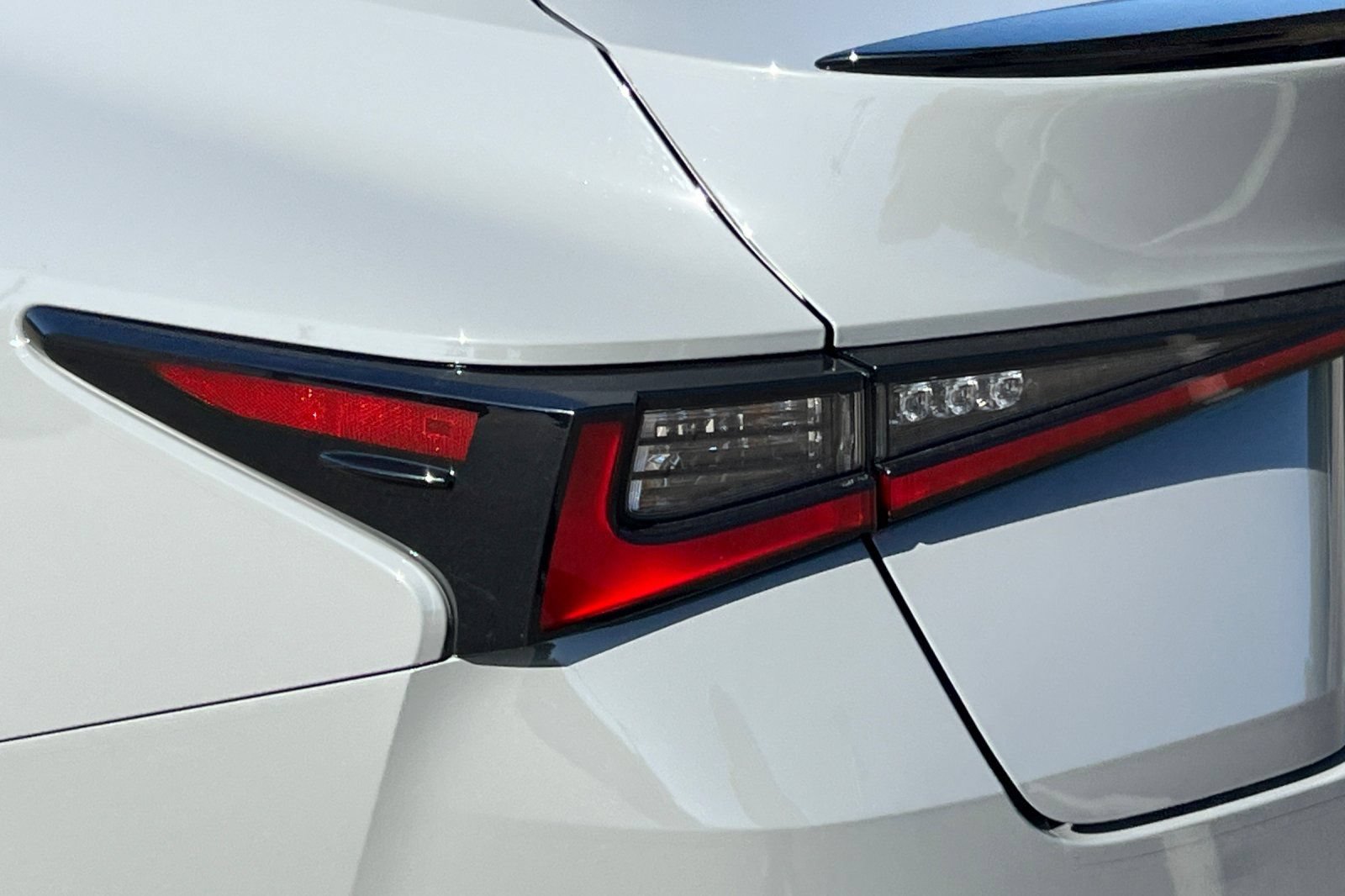 Used 2025 Lexus IS 350 F Sport RWD image 49