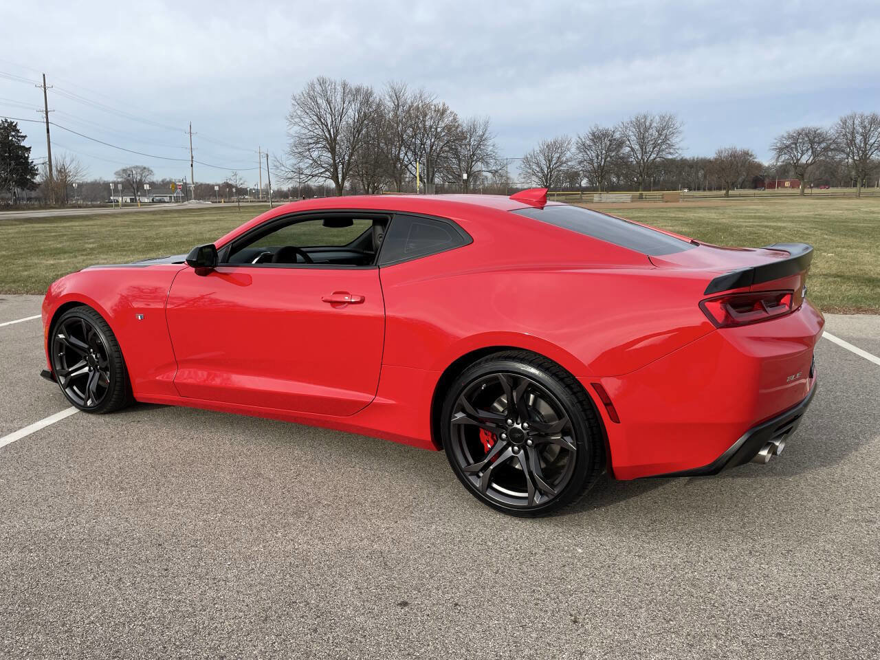 Used 2018 Chevrolet Camaro SS image 22