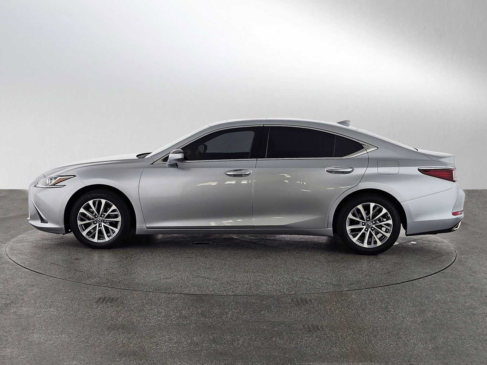 Certified 2024 Lexus ES 350 w/ Accessory Package (Z2) FWD image 6