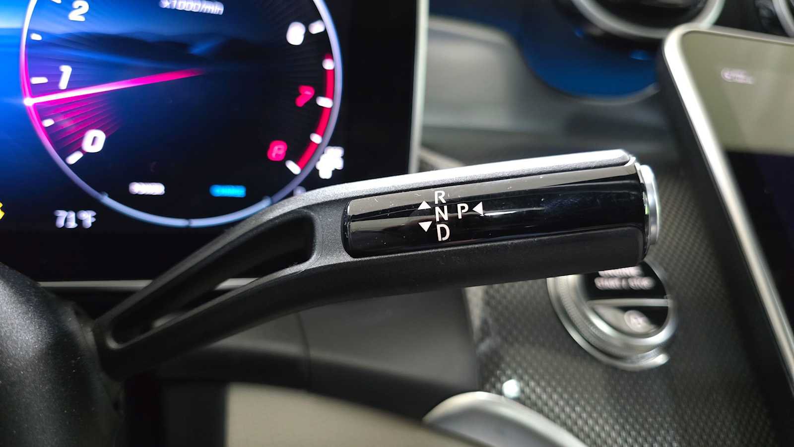Certified 2026 Mercedes-Benz GLC 300 4MATIC image 36