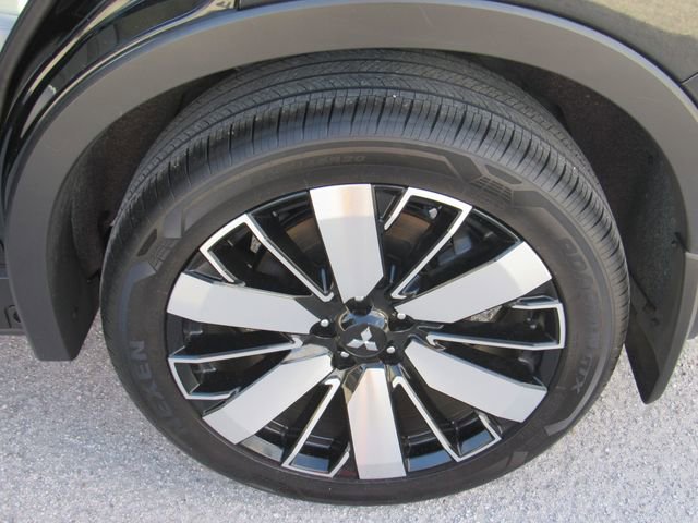 Used 2025 Mitsubishi Outlander SE FWD image 15