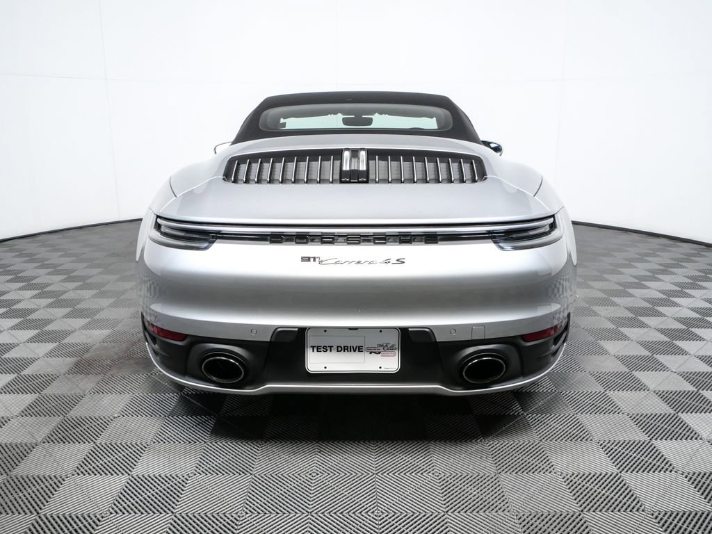 Certified 2022 Porsche 911 Carrera 4S image 22