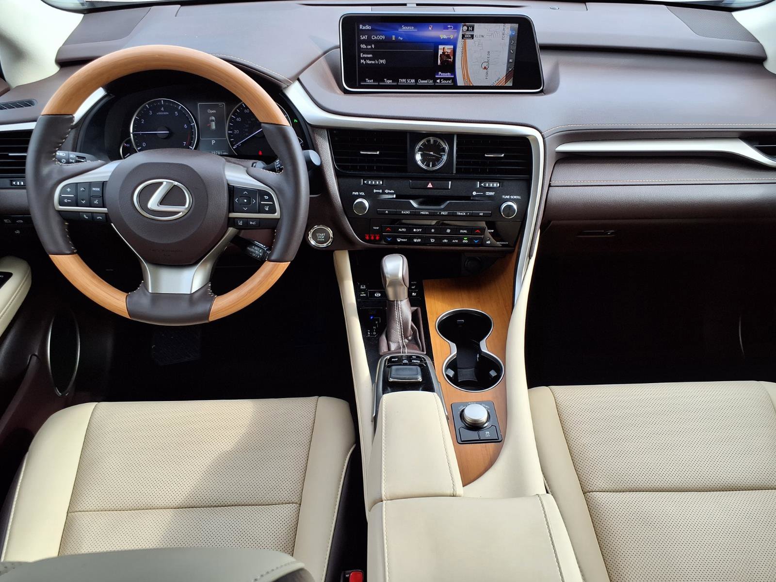 Used 2019 Lexus RX 350 FWD w/ Navigation Package image 4