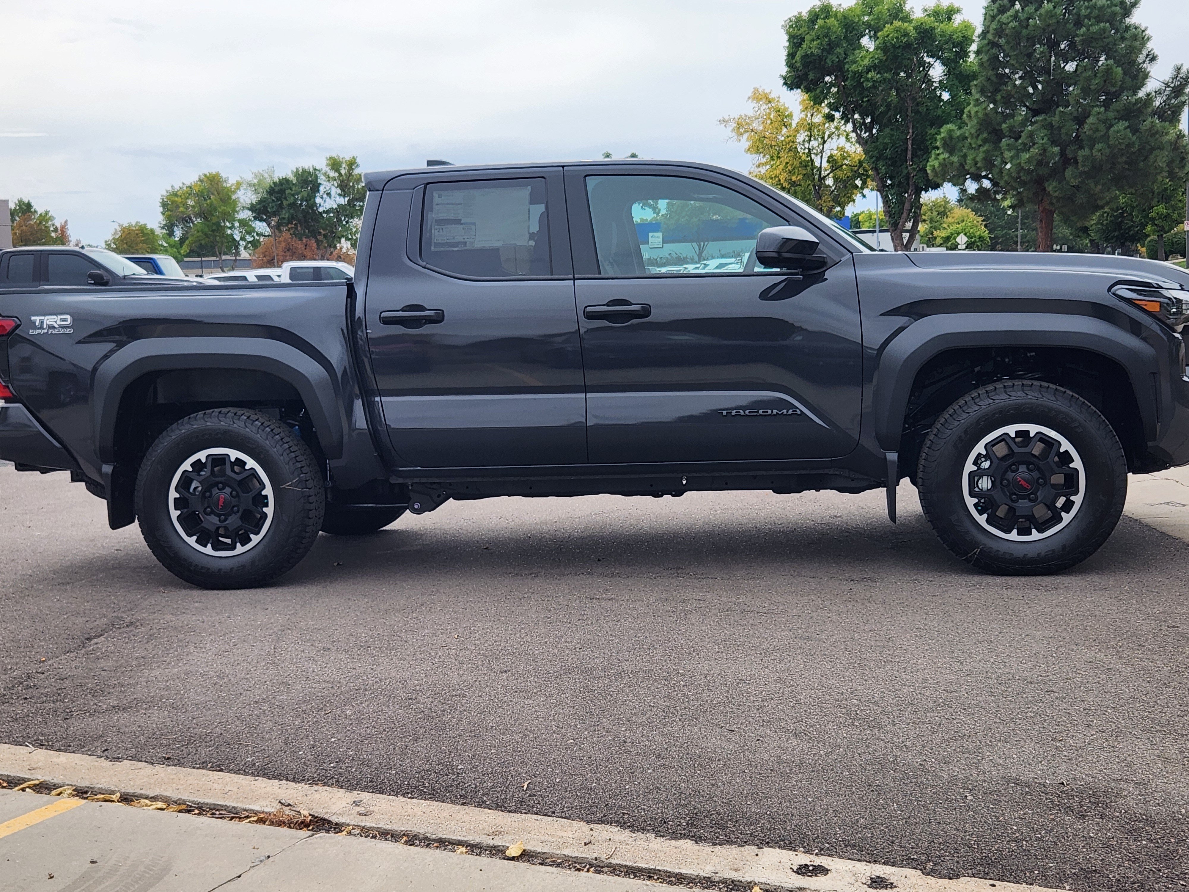 New 2026 Toyota Tacoma TRD Off-Road AWD/4WD image 7