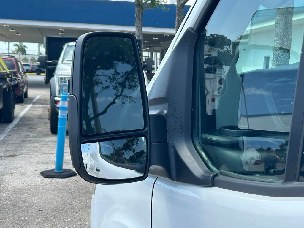 New 2026 Ford Transit 250 148 High Roof w/ Load Area Protection Package RWD image 15