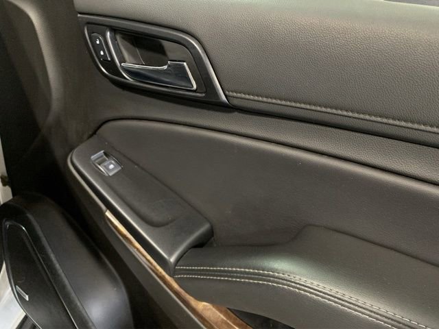 Used 2020 Chevrolet Suburban LT AWD/4WD image 20