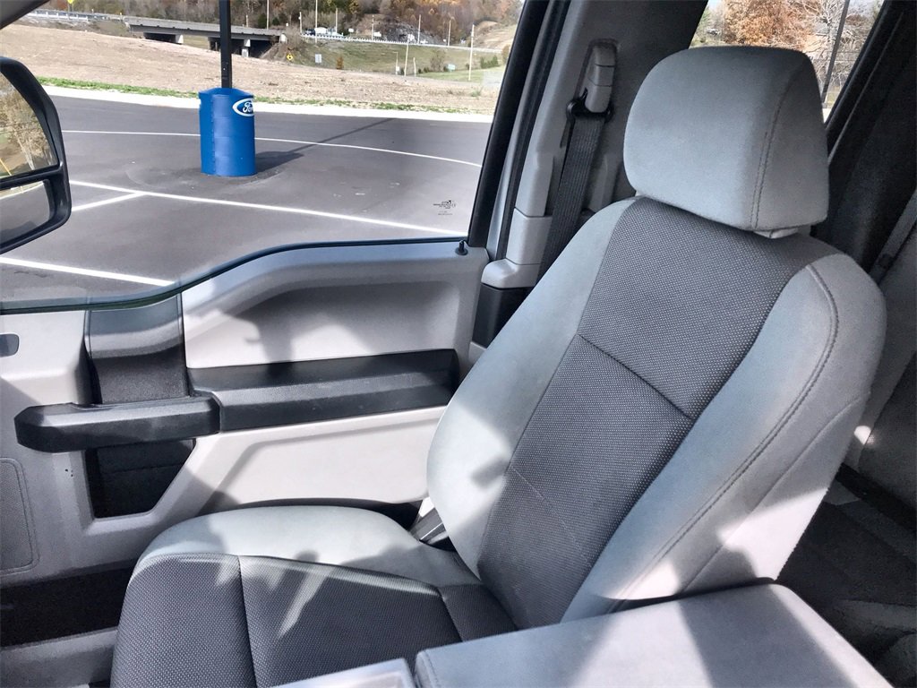 Used 2020 Ford F250 XL w/ Power Equipment Group image 21