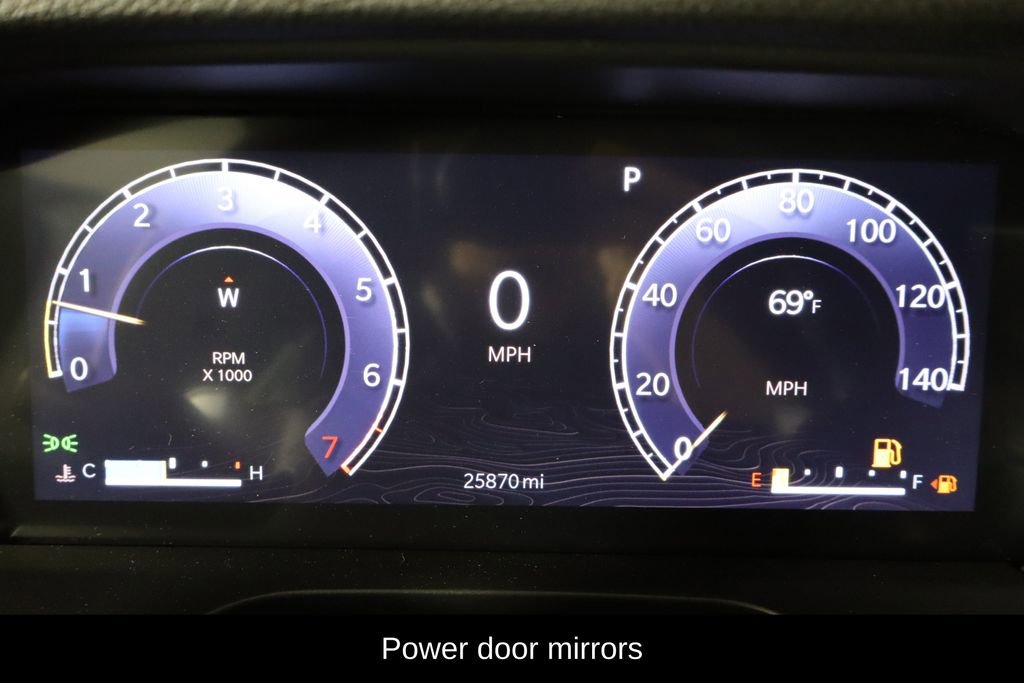 Used 2023 Jeep Grand Cherokee Laredo image 11