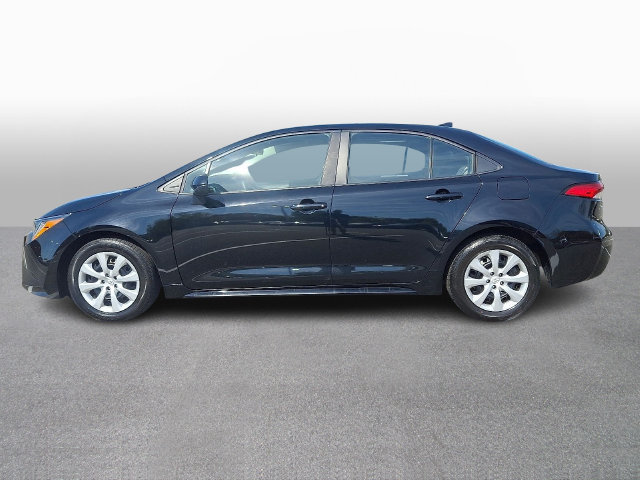 Used 2024 Toyota Corolla LE FWD image 7