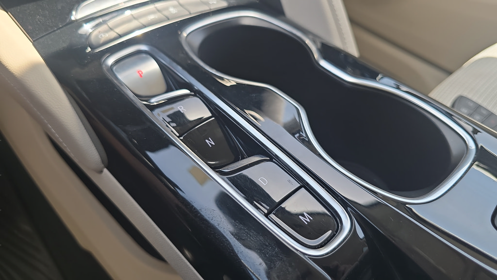 Used 2022 Buick Envision Preferred FWD image 22