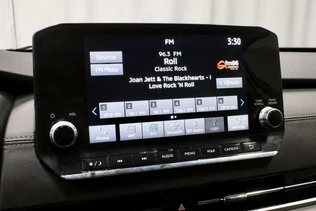 Used 2024 Mitsubishi Outlander SE AWD/4WD image 3