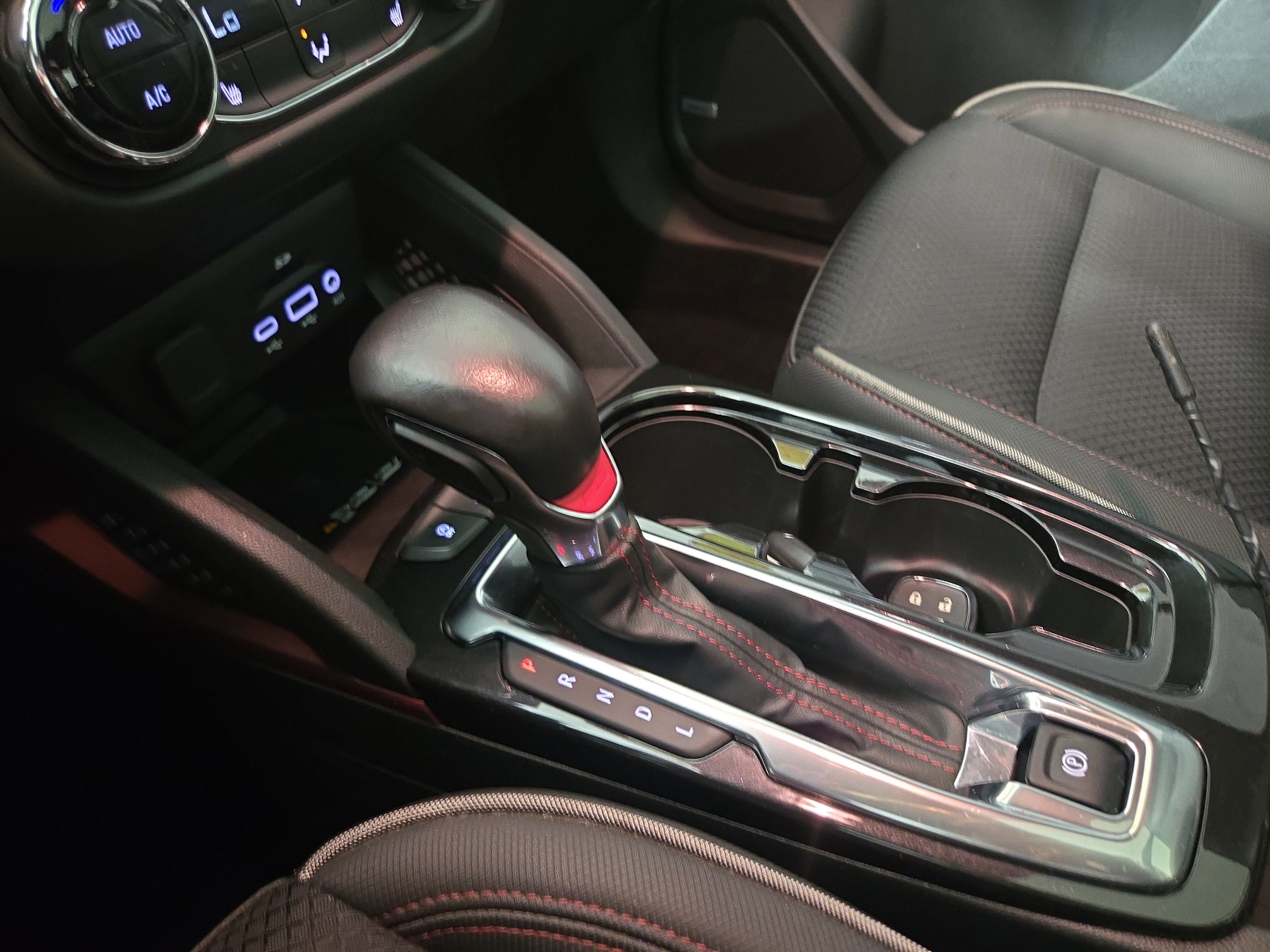 Certified 2022 Chevrolet TrailBlazer RS w/ Sun and Liftgate Package image 22