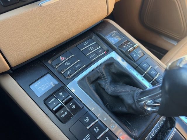 Used 2016 Porsche Macan S image 17