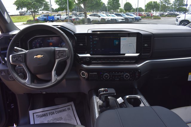 New 2026 Chevrolet Silverado 1500 LTZ w/ Technology Package AWD/4WD image 21