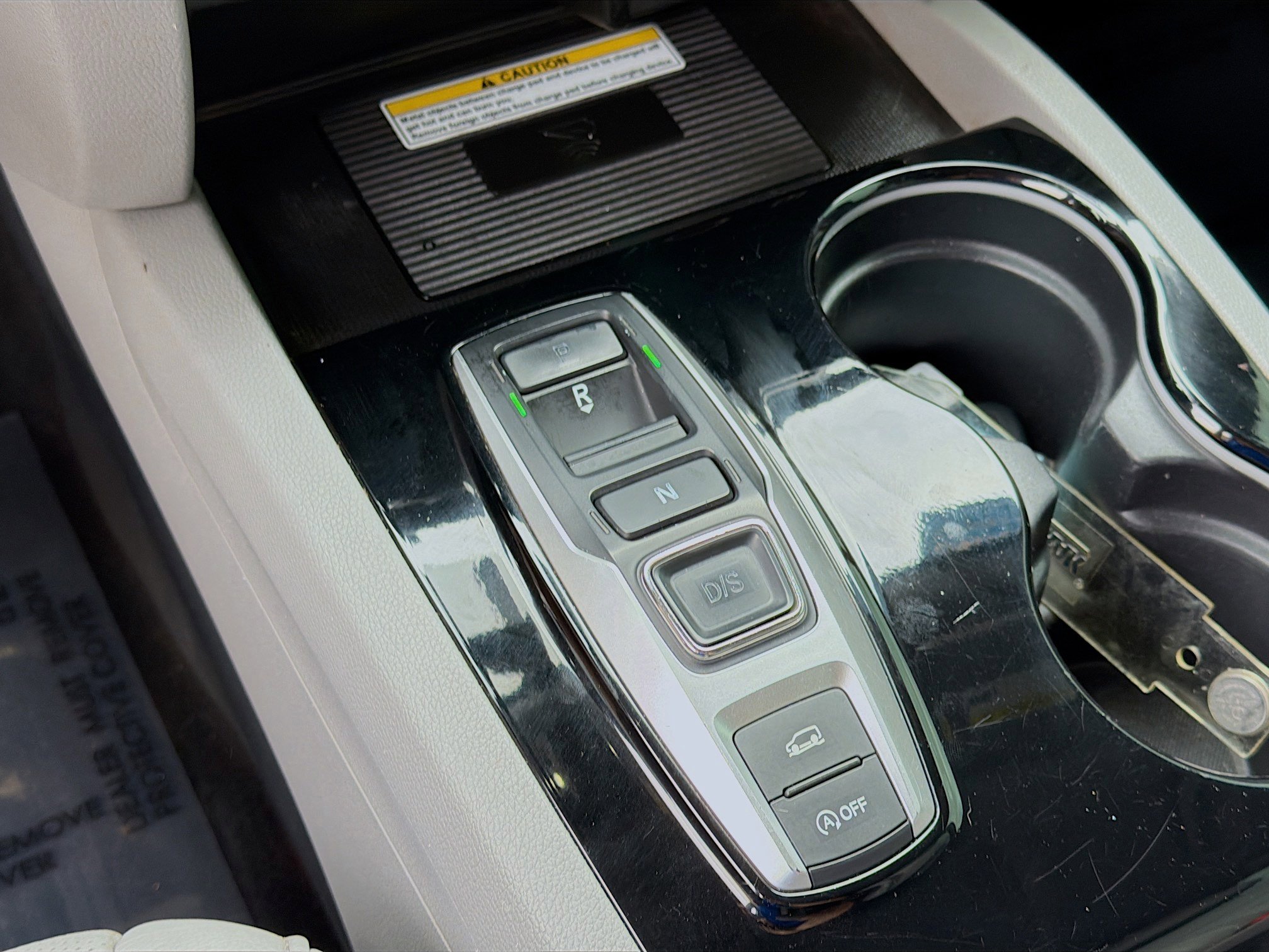 Used 2019 Honda Pilot Elite image 16