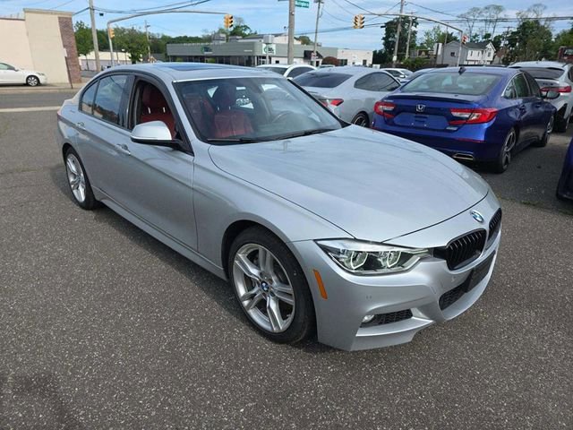 Used 2017 BMW 340i xDrive Sedan AWD/4WD image 4