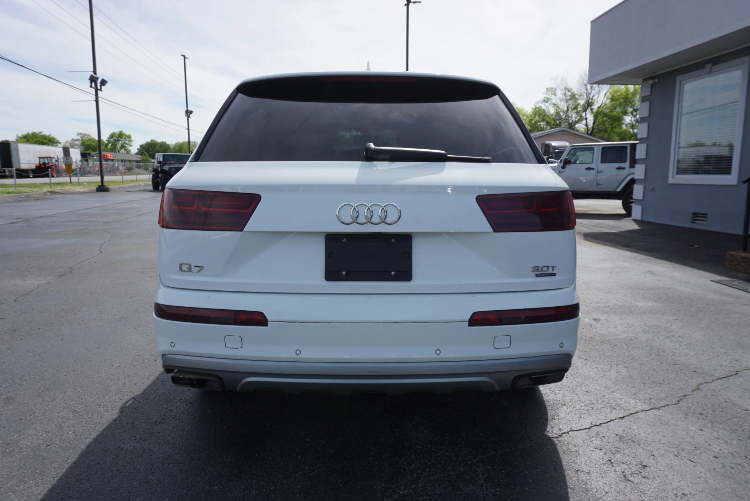 Used 2018 Audi Q7 3.0T Premium Plus AWD/4WD image 6
