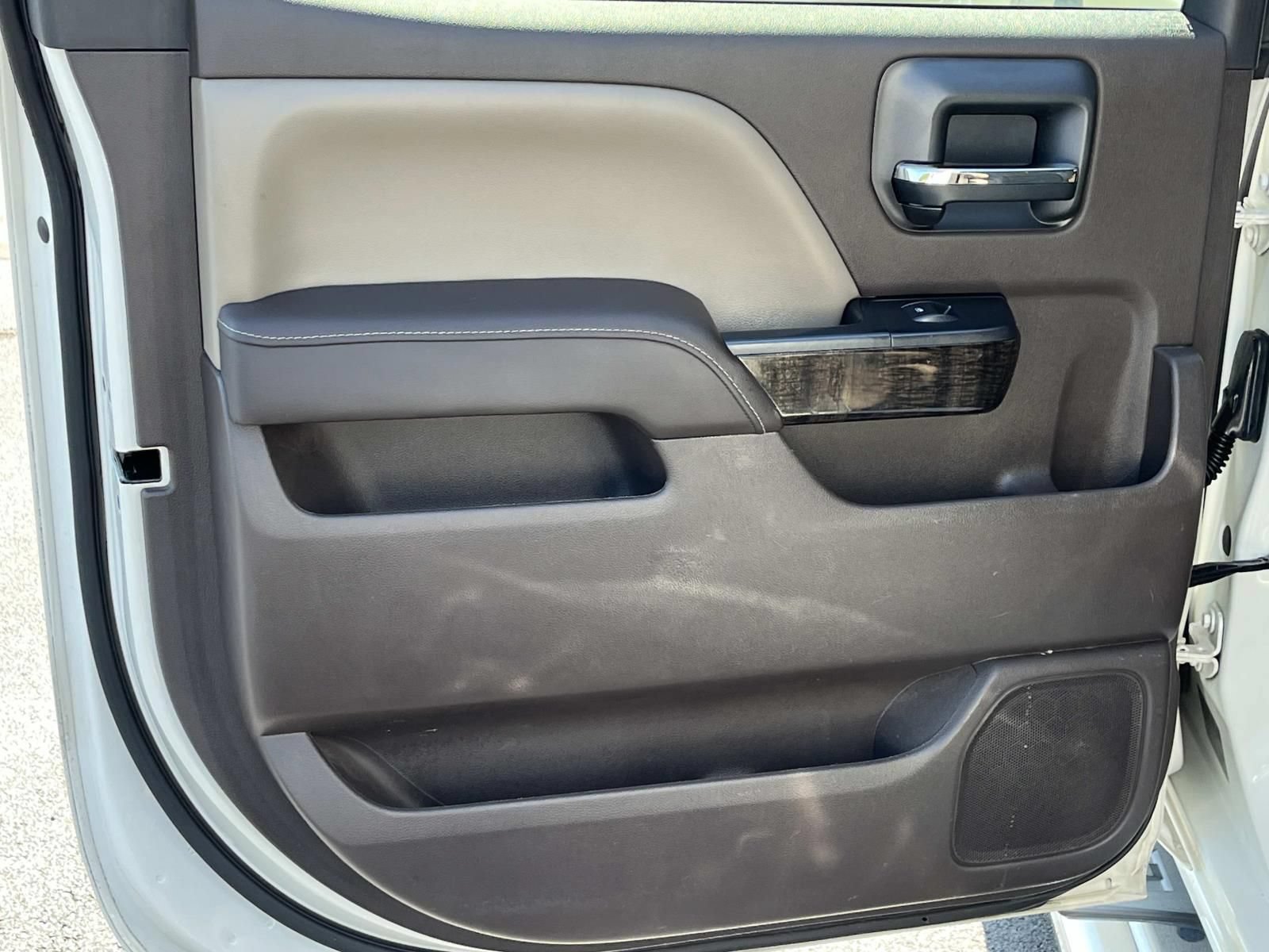 Used 2015 GMC Sierra 1500 Denali AWD/4WD image 17