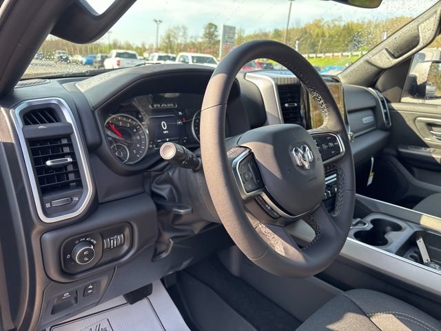 New 2026 RAM 1500 Big Horn AWD/4WD image 9